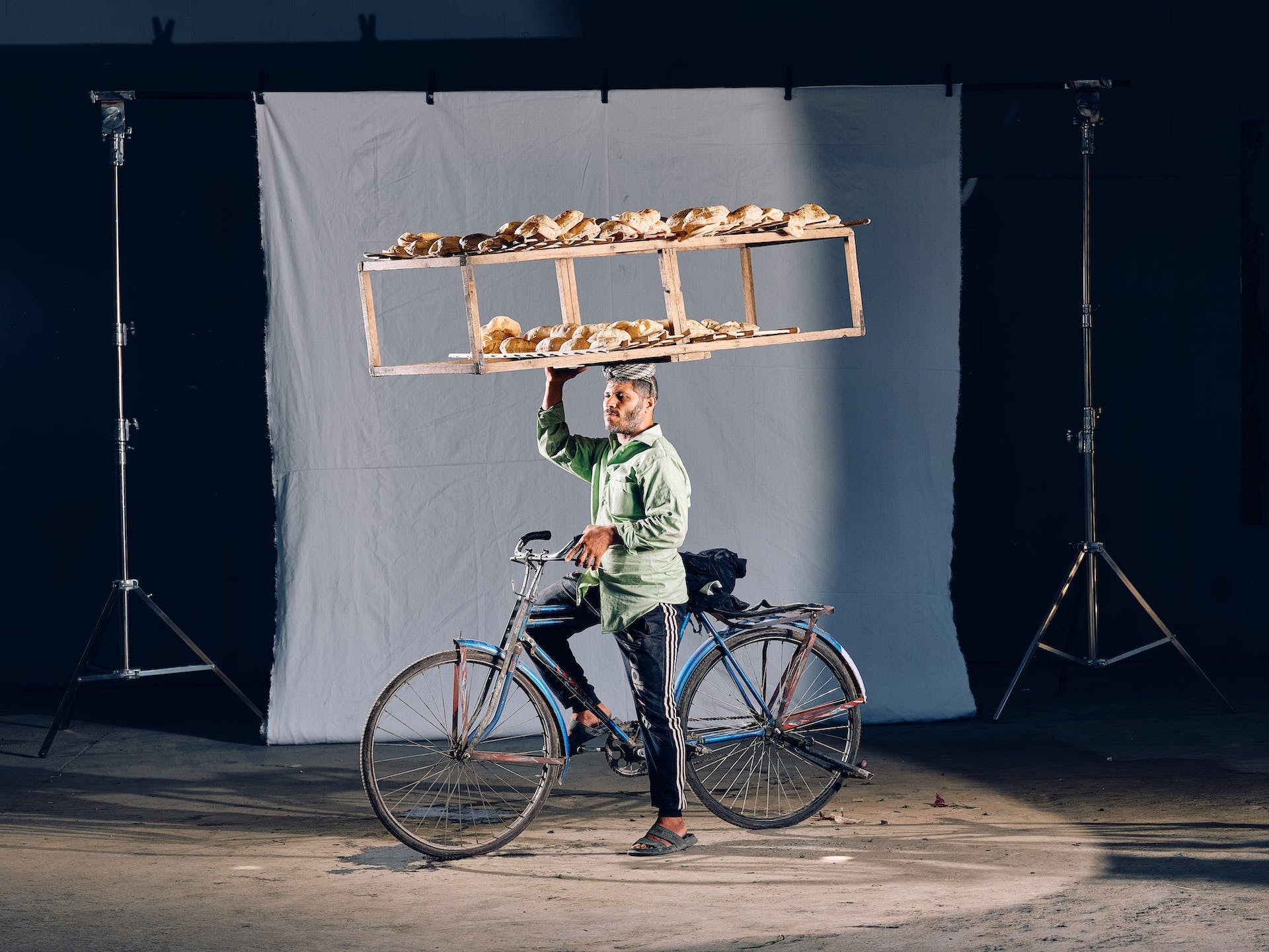 Alaa's Bread Cart